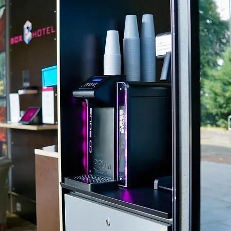 Boxhotel 2*