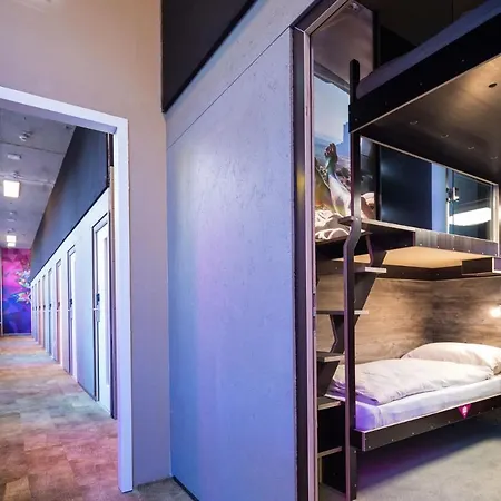Boxhotel