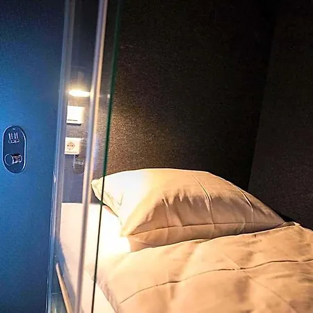 호텔 Boxhotel