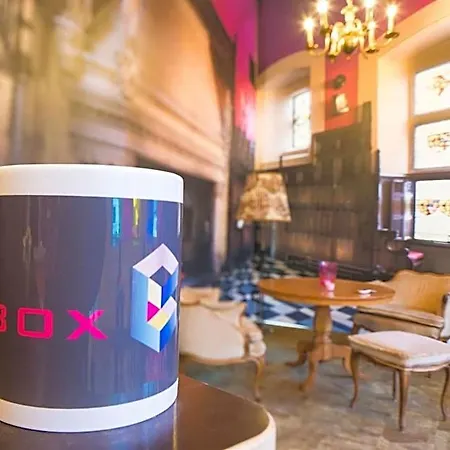 호텔 Boxhotel